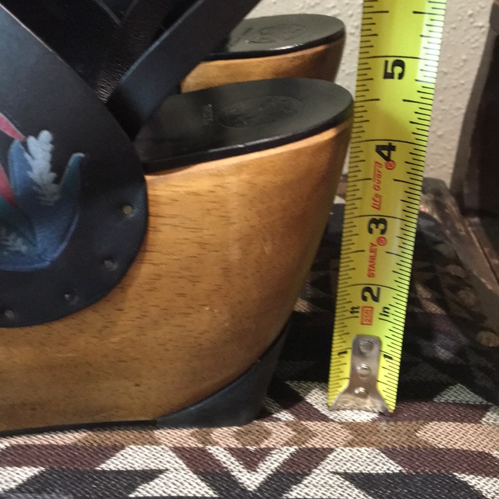 Designer platform sandals - Picture 6 of 8